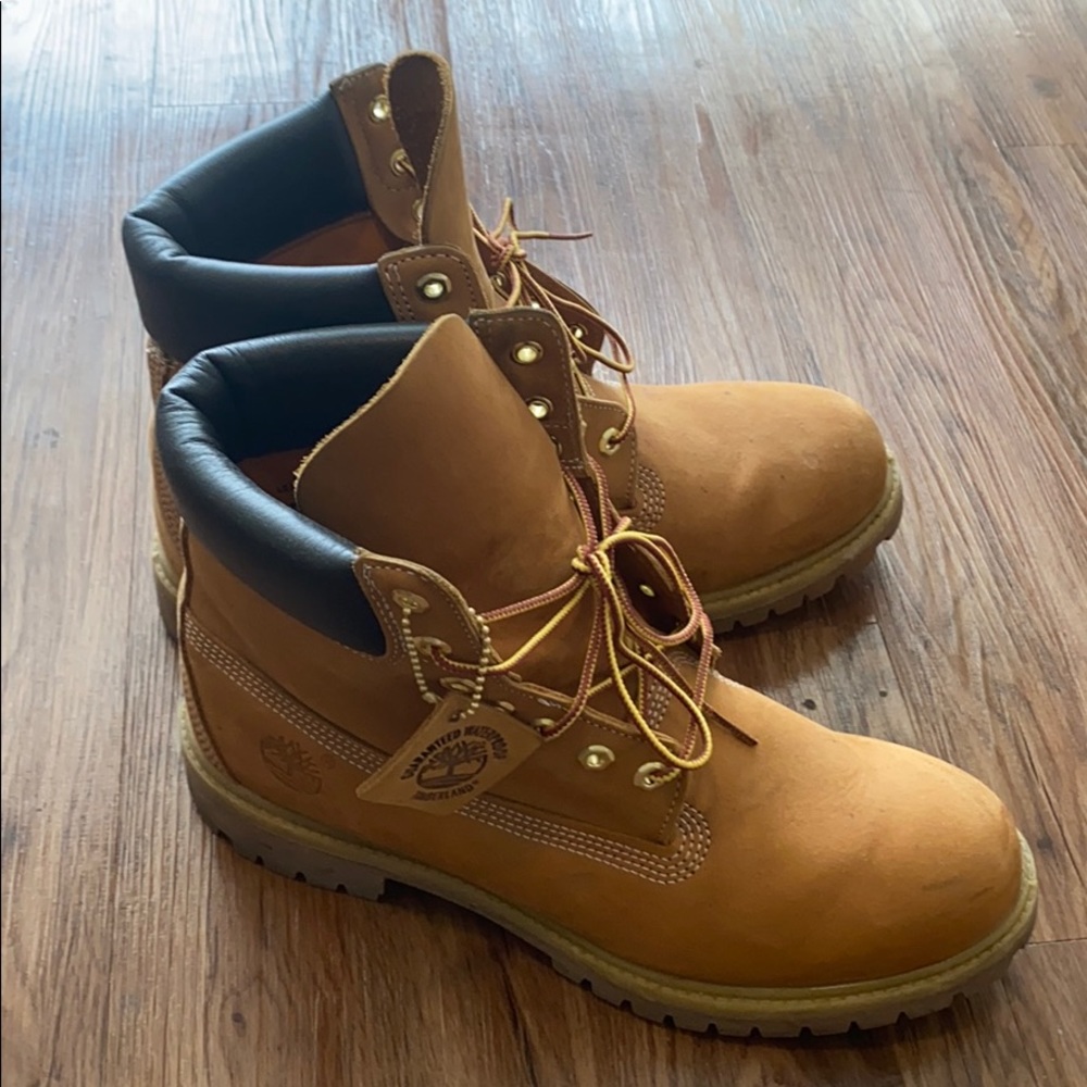 Timberland Premium 6inch Boots - CLASSIC TIMBS!!!
